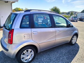 FIAT - Idea 1.3 MJT 16V Dynamic (2 di 5)