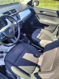 SKODA - Fabia 1.4 TDI 75 CV Wagon Design Edition (3 di 4)
