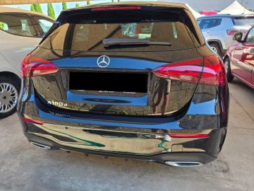 MERCEDES - A 180 d Automatic AMG Line Premium (4 di 9)