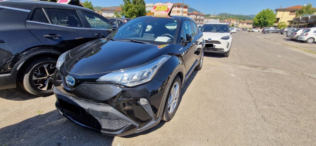 TOYOTA - C-HR 1.8 Hybrid E-CVT Business