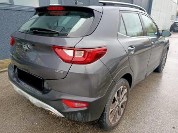 KIA - Stonic 1.6 CRDi 110 CV Style (3 di 13)