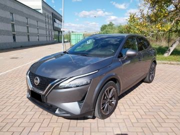 NISSAN - Qashqai MHEV 158 CV Xtronic 4WD Tekna (2 di 9)