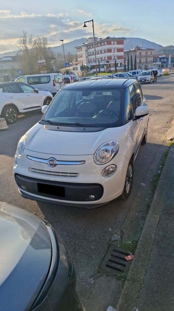 FIAT - 500L 1.3 MJT 95 CV Pop Star