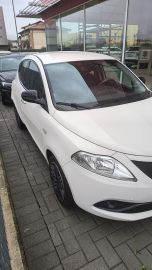 LANCIA - 1.0 FireFly 5 porte S&S Hybrid Gold (3 di 7)