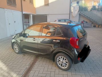 KIA - Picanto 1.0 12V GPL 5 porte Urban (2 di 8)