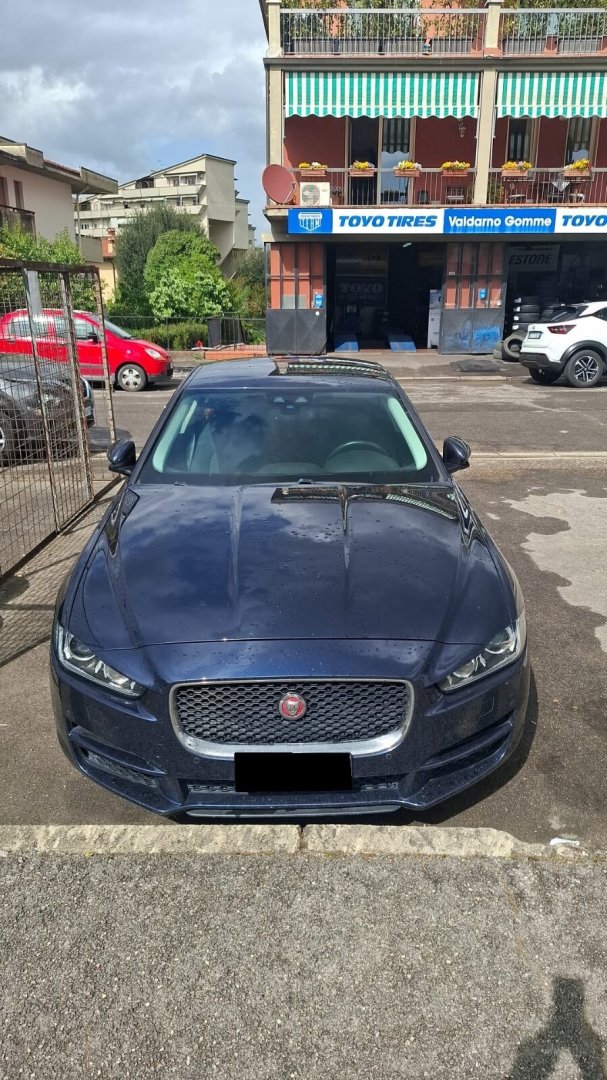 JAGUAR - XE 2.0 D 180 CV aut. Prestige Business Edition