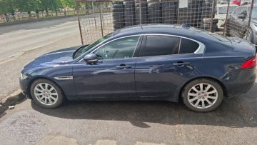JAGUAR - XE 2.0 D 180 CV aut. Prestige Business Edition (3 di 7)