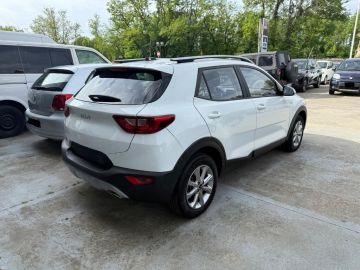 KIA - Stonic 1.2 DPI ECO GPL Urban (2 di 11)