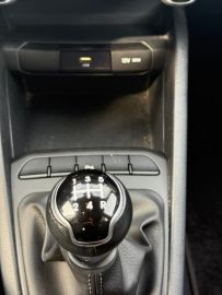 KIA - Stonic 1.2 DPI ECO GPL Urban (10 di 11)