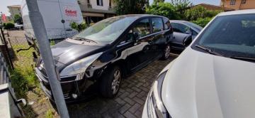 PEUGEOT - 5008 1.6 HDi 110 CV Premium (3 di 9)