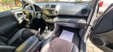 TOYOTA - RAV4 Crossover 2.2 D-Cat A/T 150CV Exec. (7 di 11)