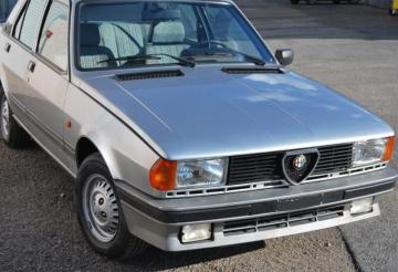 ALFA ROMEO - Giulietta 1.6 L (3 di 15)