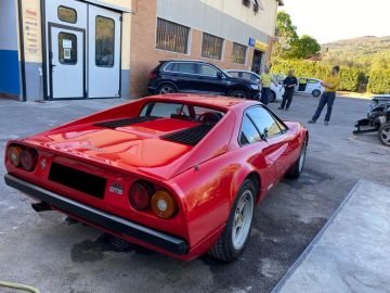 FERRARI - 308 GTB (8 di 12)
