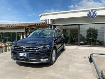 VOLKSWAGEN - Tiguan 2.0 TDI 4MOTION Executive BMT (2 di 15)