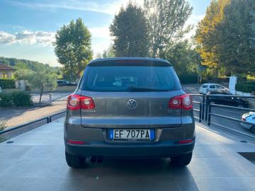 VOLKSWAGEN - Tiguan 2.0 TDI Trend & Fun BlueMot. Tech (6 di 26)