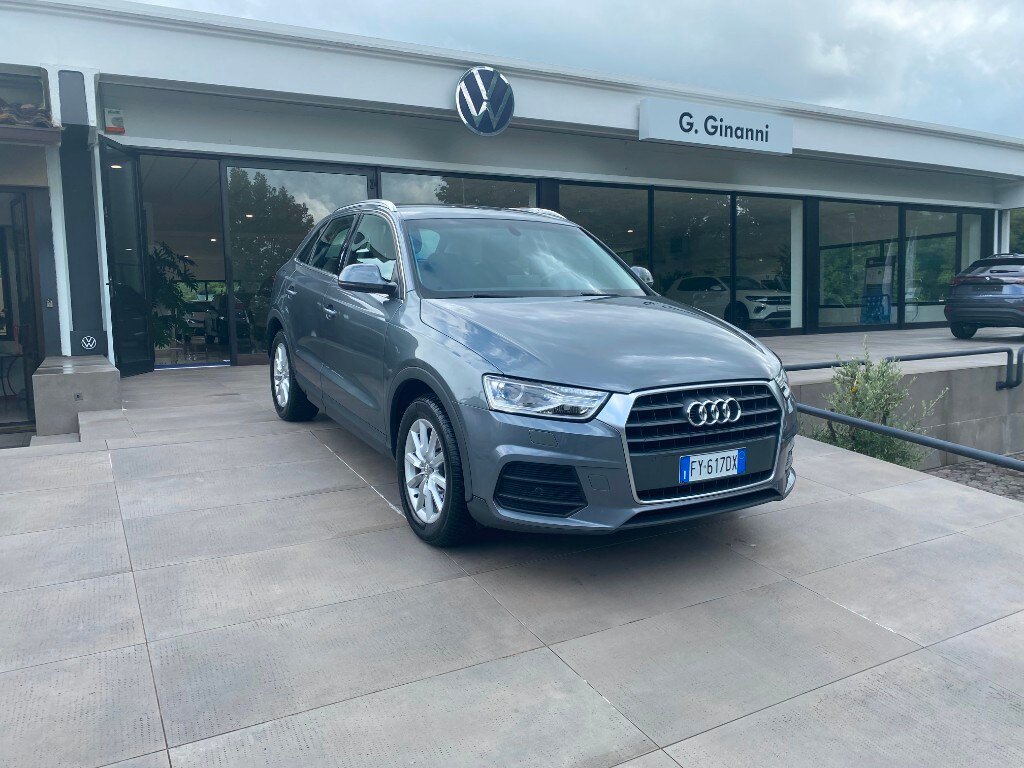 AUDI Q3