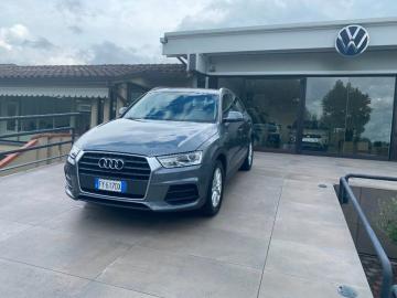 AUDI - Q3 2.0 TDI 120CV Business (2 di 15)