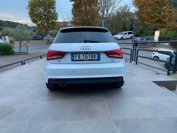 AUDI - A1 SPB 1.4 TDI ultra Sport (7 di 15)