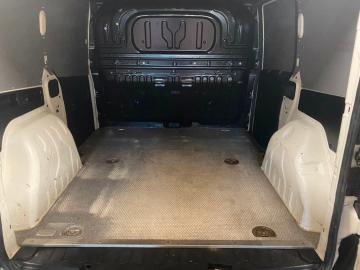 FIAT - Doblò 1.3 MJT PC-TN Cargo Lamierato SX 3 Posti (11 di 16)