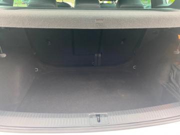 VOLKSWAGEN - Tiguan 2.0 TDI 150 CV SCR DSG R-Line (10 di 15)