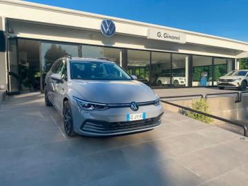 VOLKSWAGEN - Golf Variant 1.5 TGI DSG Style (5 di 15)