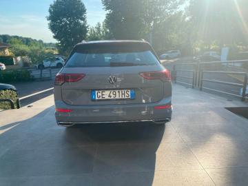 VOLKSWAGEN - Golf Variant 1.5 TGI DSG Style (6 di 15)