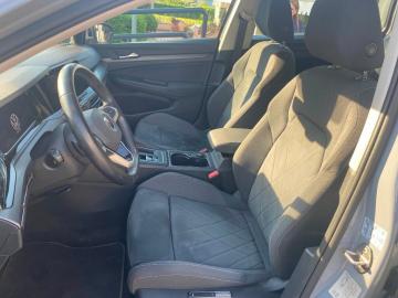 VOLKSWAGEN - Golf Variant 1.5 TGI DSG Style (8 di 15)