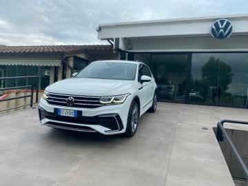 VOLKSWAGEN - Tiguan 2.0 TDI 150 CV SCR DSG R-Line (2 di 15)