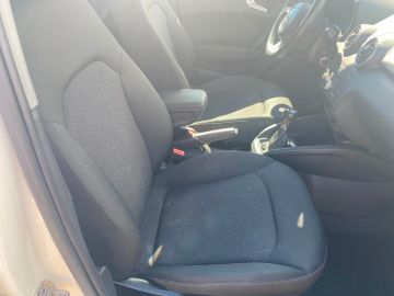 AUDI - A1 SPB 1.6 TDI Attraction (9 di 15)