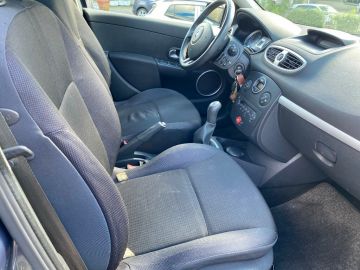 RENAULT - Clio 1.5 dCi 70 CV 5p. Dynamique (11 di 15)