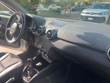 AUDI - A1 SPB 1.2 TFSI Ambition (12 di 15) AUDI - A1 SPB 1.2 TFSI Ambition (12 di 15)