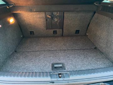 VOLKSWAGEN - Tiguan 2.0 TDI 140CV Sport & Style BMT (10 di 15)