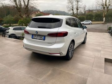 BMW - 218d Active Tourer Luxury (4 di 15)
