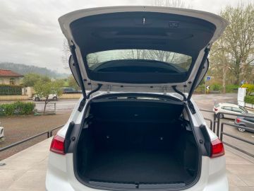 BMW - 218d Active Tourer Luxury (10 di 15)