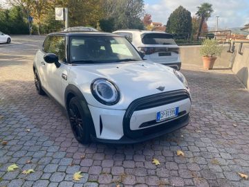 MINI - Mini 1.5 Cooper Classic (1 di 2)