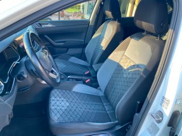 VOLKSWAGEN - Taigo 1.0 TSI 110 CV DSG R-Line (8 di 15)