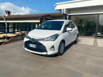 TOYOTA - Yaris 1.3 5p. Active (2 di 15)