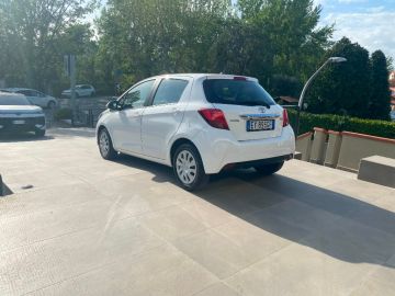 TOYOTA - Yaris 1.3 5p. Active (3 di 15)