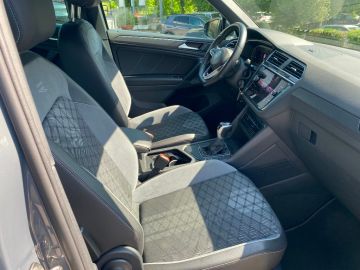 VOLKSWAGEN - Tiguan 2.0 TDI 150 CV SCR DSG R-Line (11 di 15)