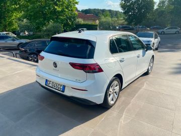 VOLKSWAGEN - Golf 1.0 eTSI EVO DSG Life (3 di 15)