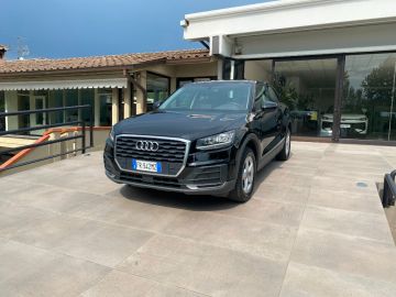 AUDI - Q2 1.6 TDI Business (2 di 15)