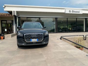 AUDI - Q2 1.6 TDI Business (3 di 15)