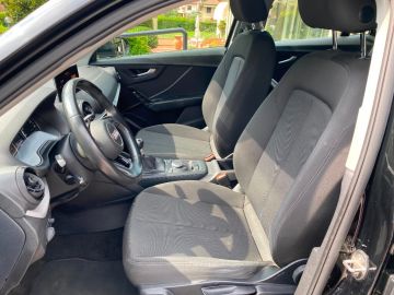AUDI - Q2 1.6 TDI Business (8 di 15)
