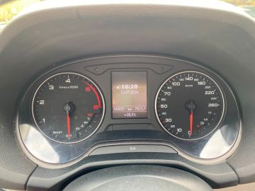 AUDI - Q2 1.6 TDI Business (14 di 15)