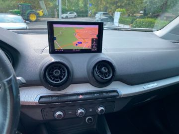 AUDI - Q2 1.6 TDI Business (15 di 15)