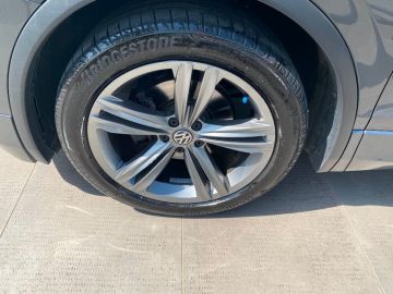 VOLKSWAGEN - Tiguan 2.0 TDI SCR DSG Sport BlueMotion Technology (10 di 15)