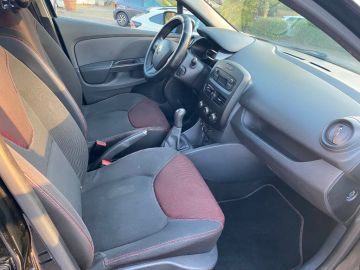 RENAULT - Clio 1.2 75CV 5 porte Wave (9 di 15)