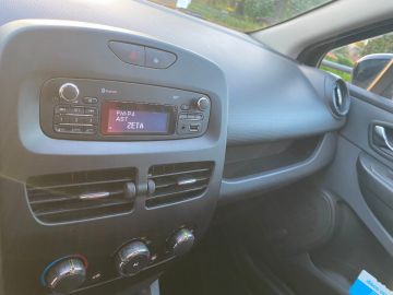 RENAULT - Clio 1.2 75CV 5 porte Wave (13 di 15)