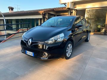 RENAULT - Clio 1.2 75CV 5 porte Wave (15 di 15)